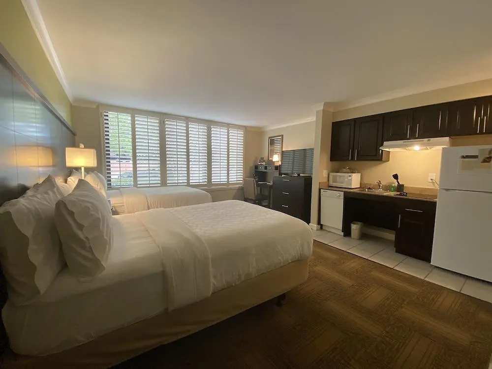 Staybridge Historic District By Ihg Hotel Savannah