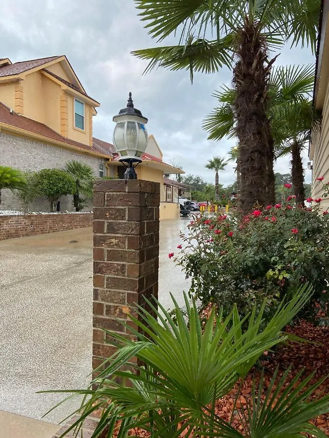 And Port Area Hotel Savannah