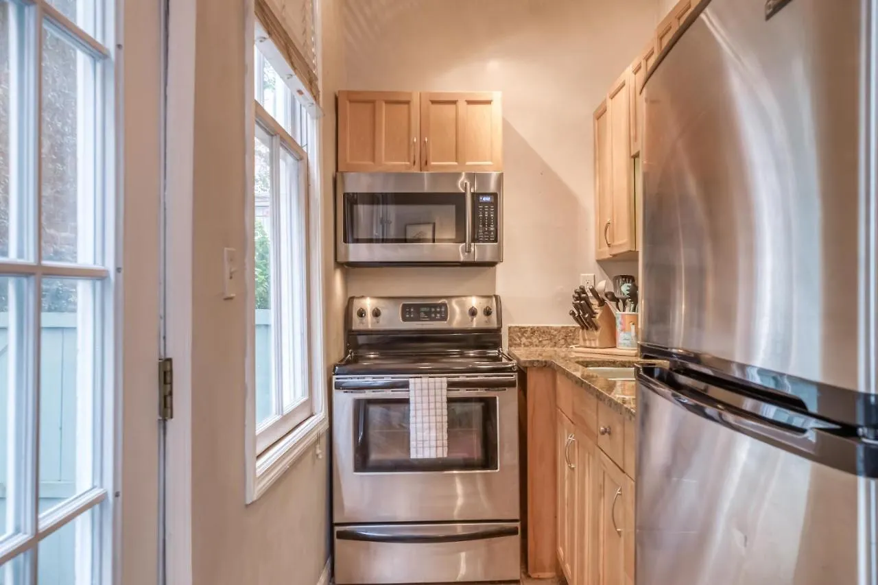 Hidden Gem Apartman Savannah