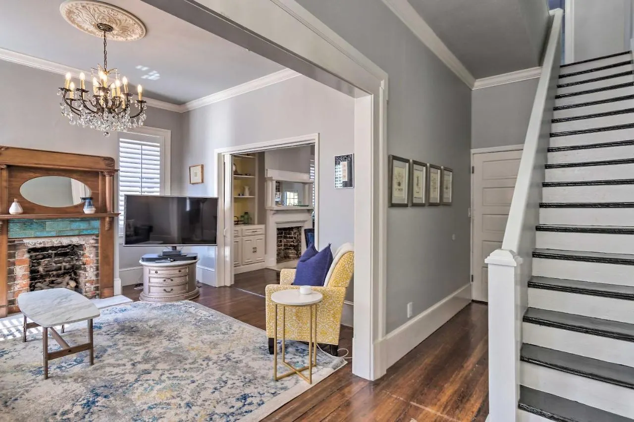 Historic Walkable Location! Σπίτι διακοπών Σαβάνα