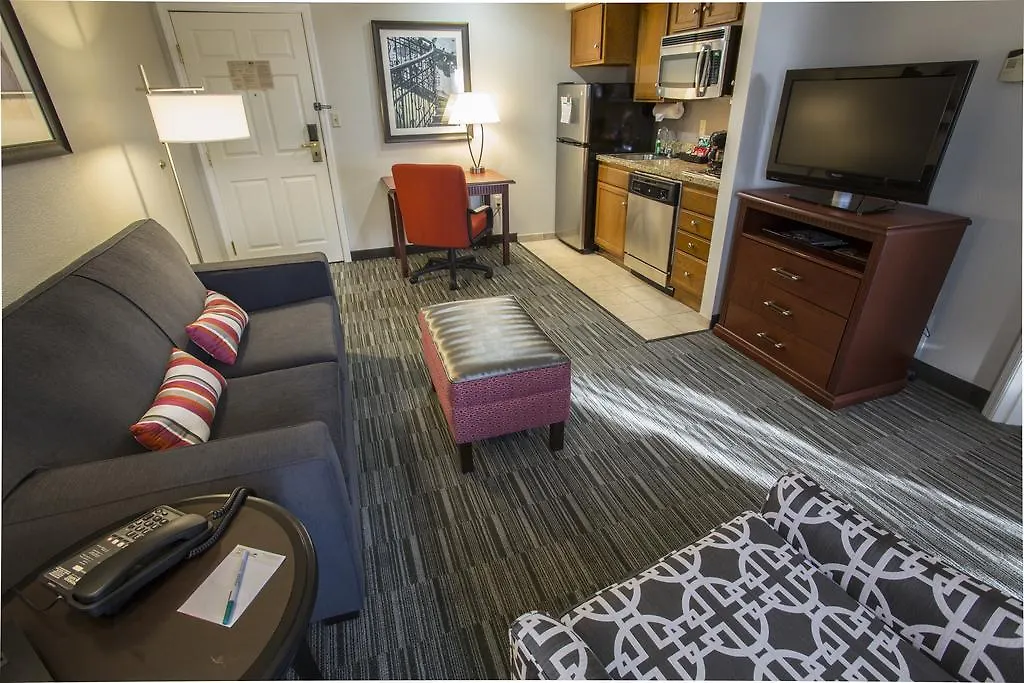 Hotel Homewood By Hilton Savannah