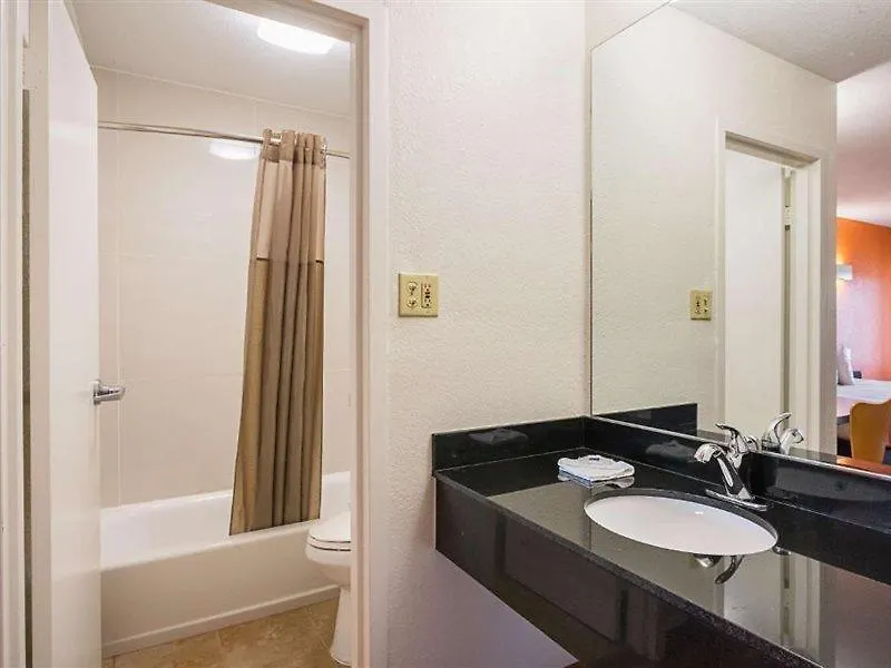 6-savannah, Ga - Midtown 3*