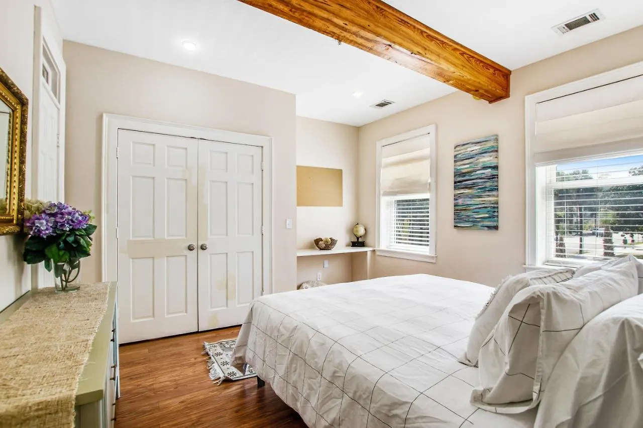 Historic Market Loft Off Broughton 서배너