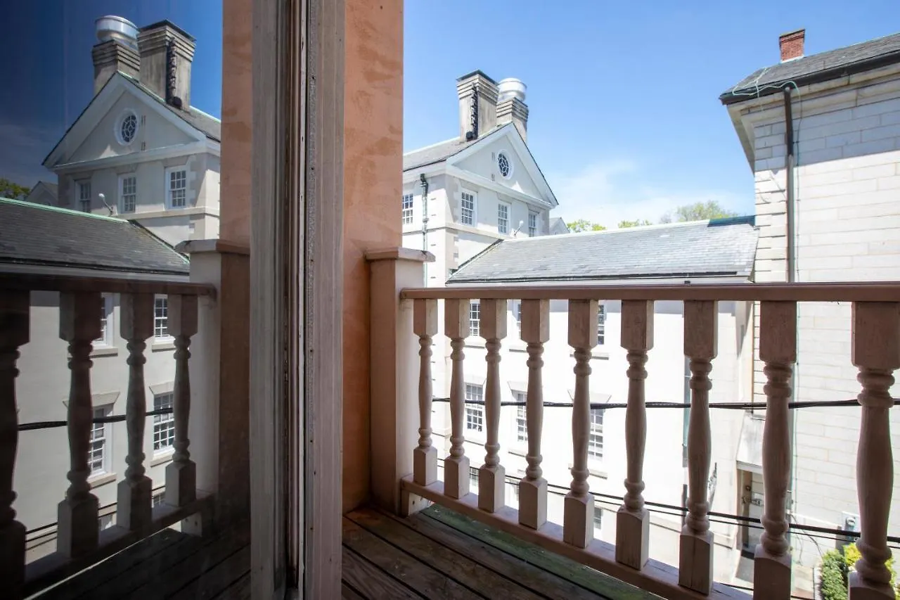 Bed & Breakfast Foley House Savannah