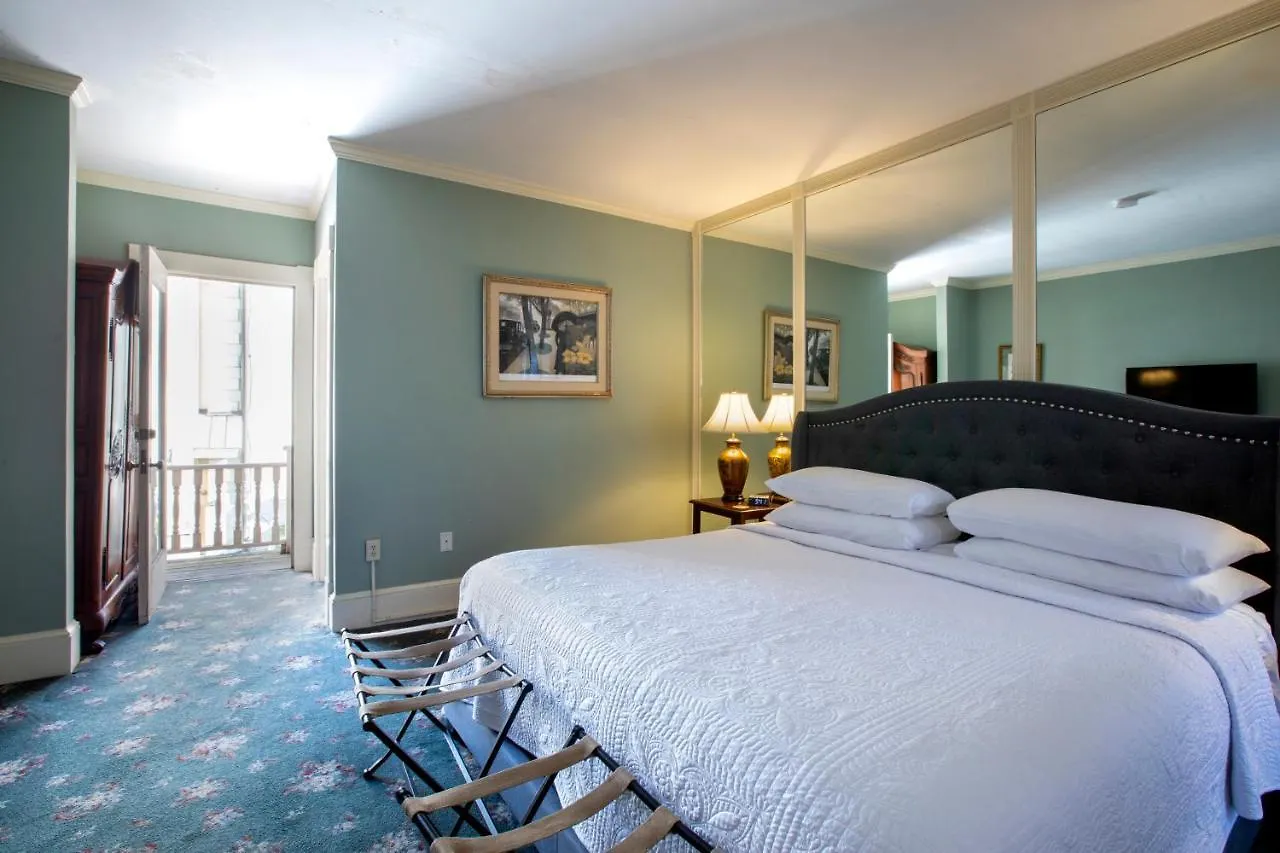 Bed & Breakfast Foley House