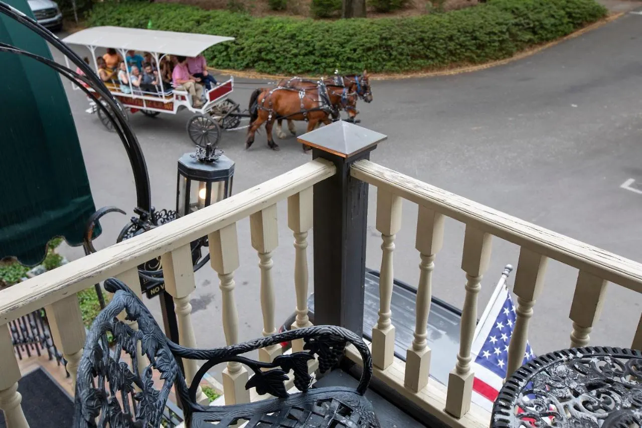 Foley House Bed & Breakfast