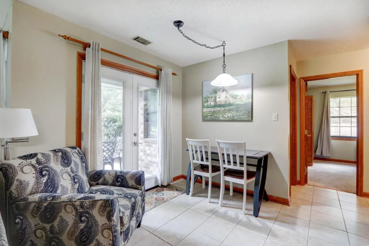 Pooler Travelers Retreat Iv - Entire House - 서배너