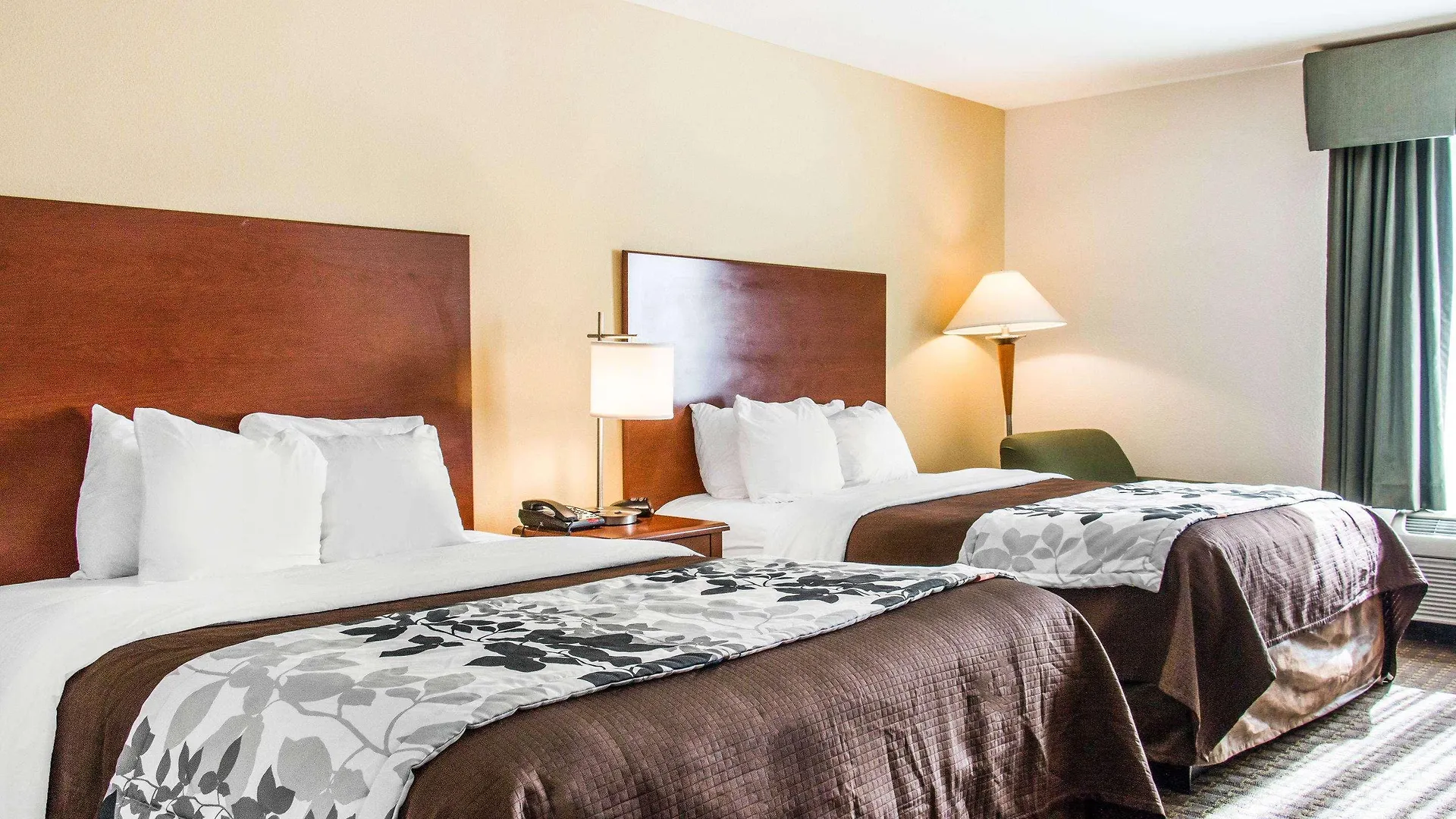 Sleep & 3* Pooler