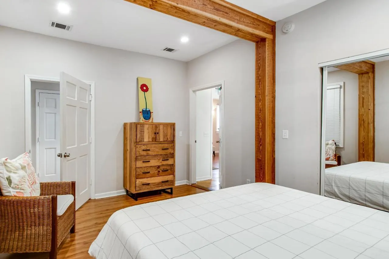 Historic Market - Loft Off Broughton Too Apartment *