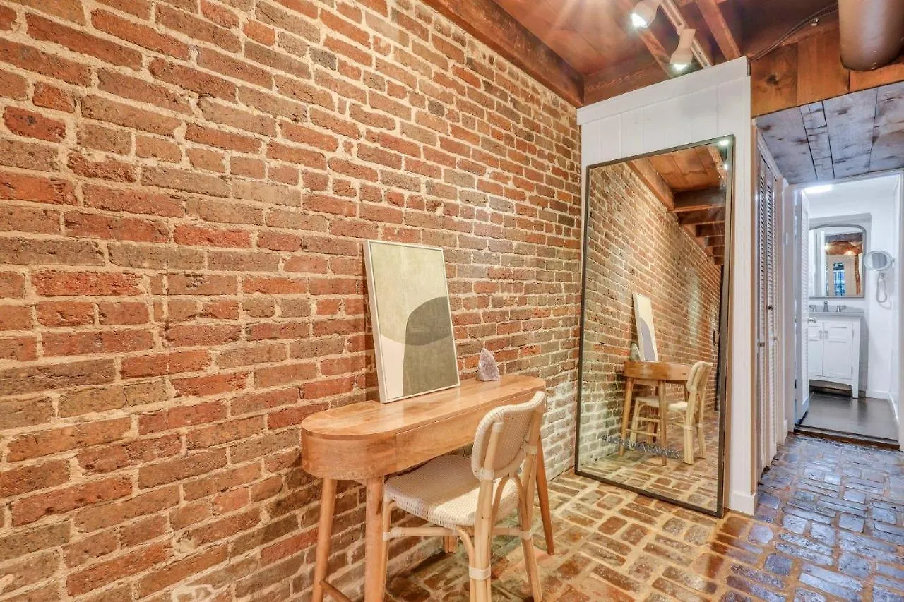 아파트 Stays Garden On Chatham Square
