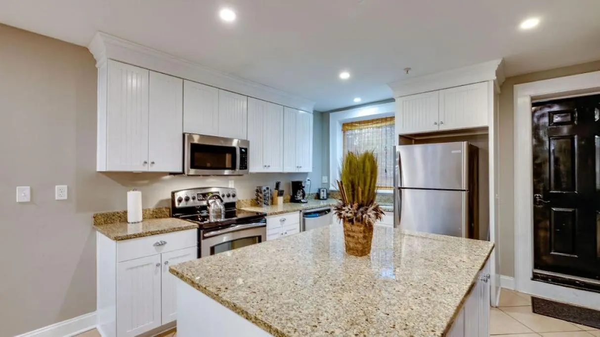 4 Bedroom Beauty Steps From The River Apartmán *