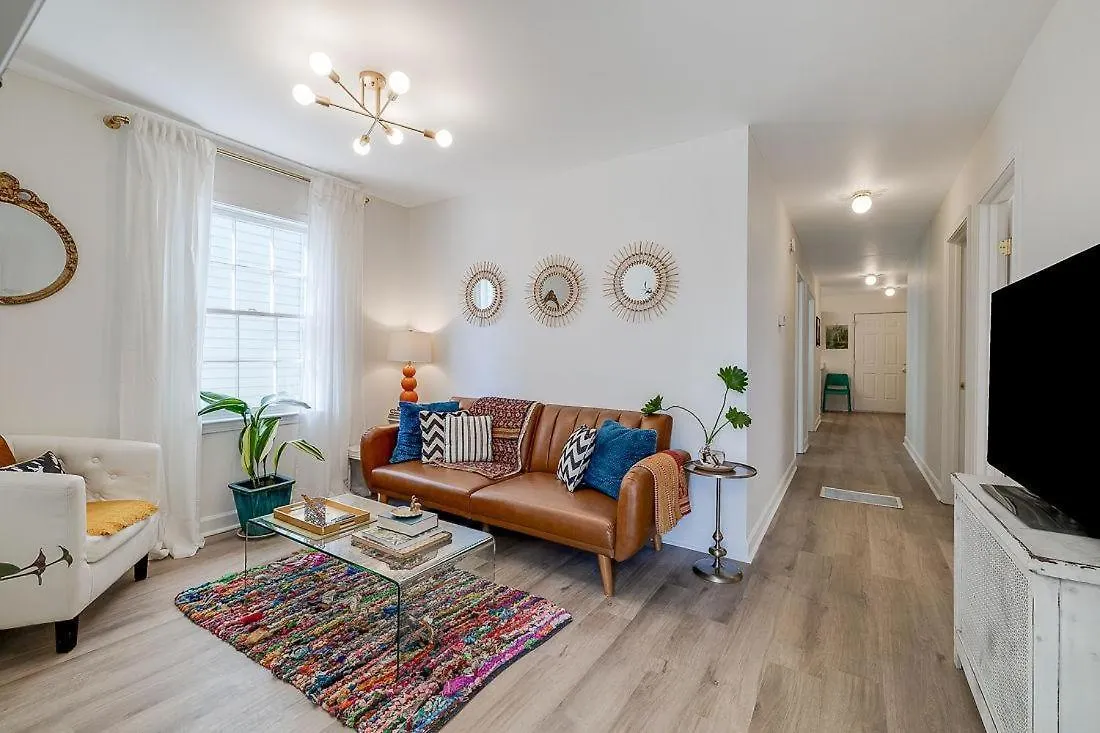 Hunter's Ridge Lower Apartment