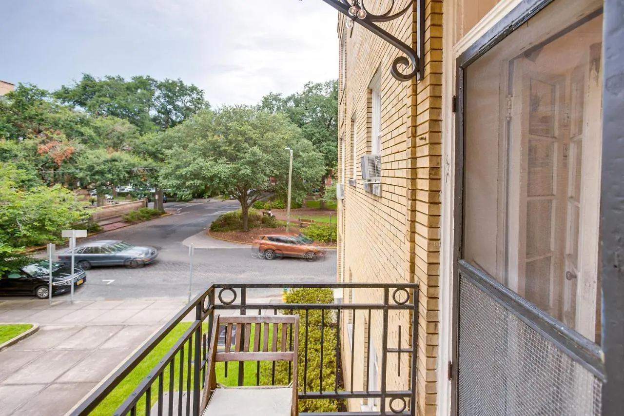 Walkable Escape In Historic District! Apartamento *