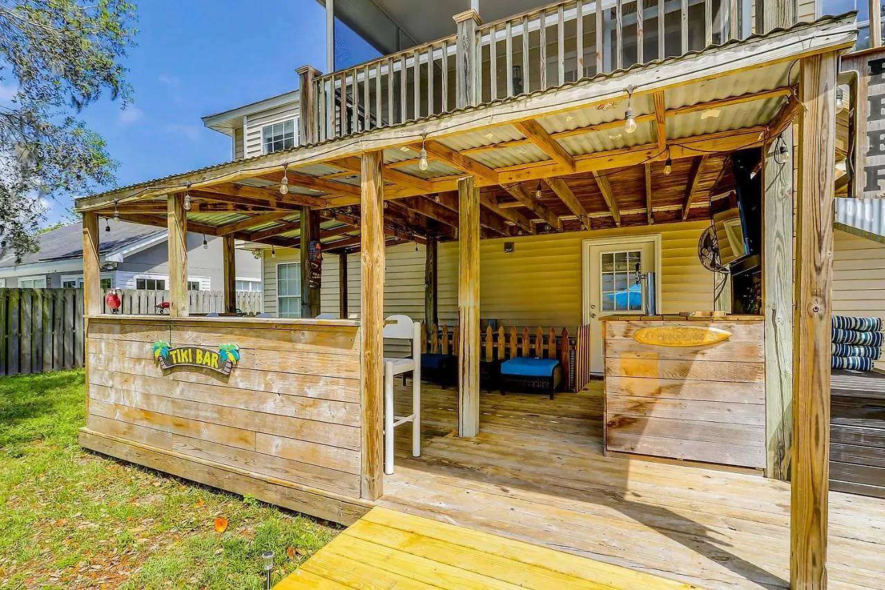 Apartment Island Oasis Unit B