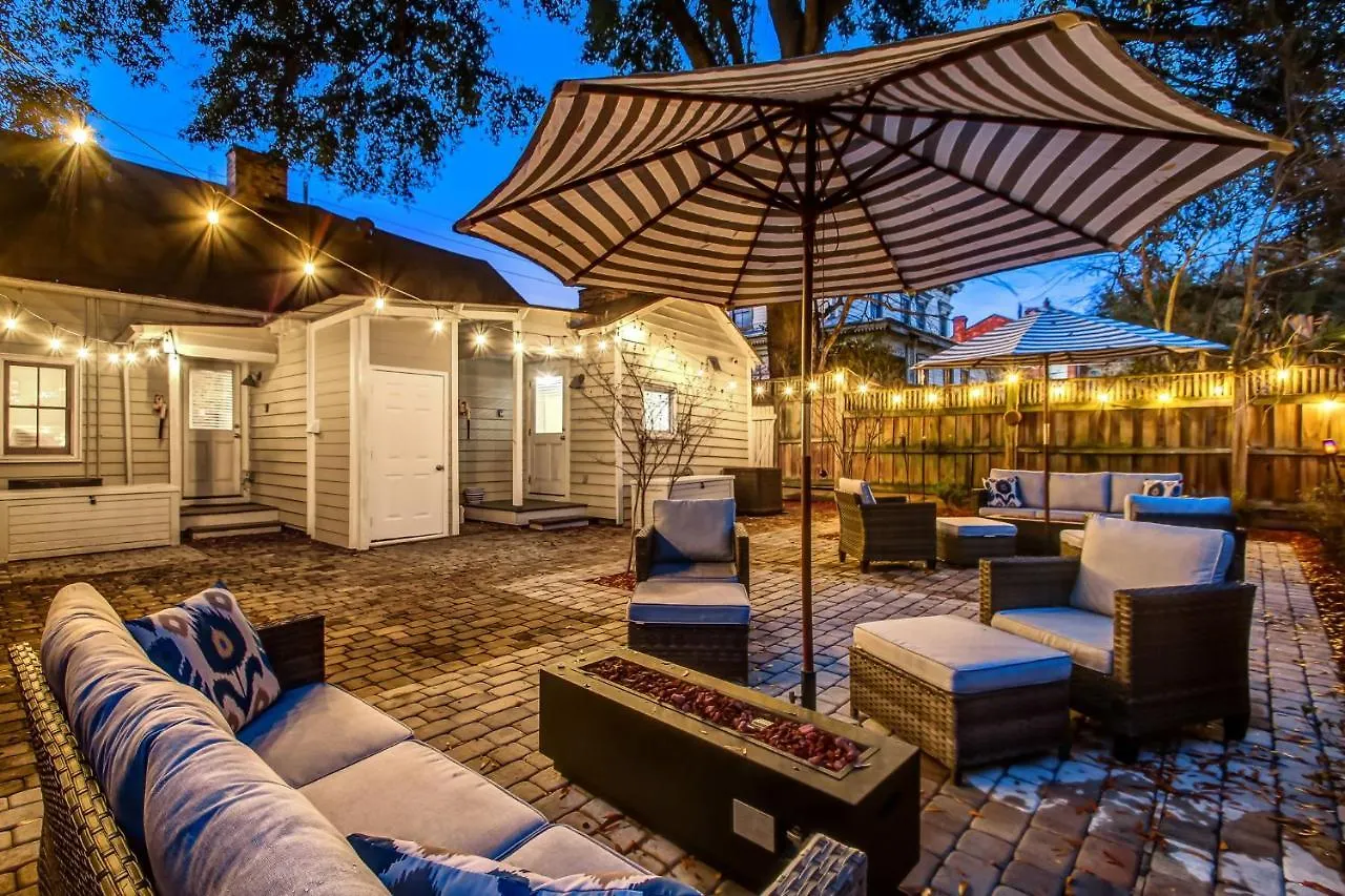130 Y O Historic Off Forsyth Park Tatil Evi