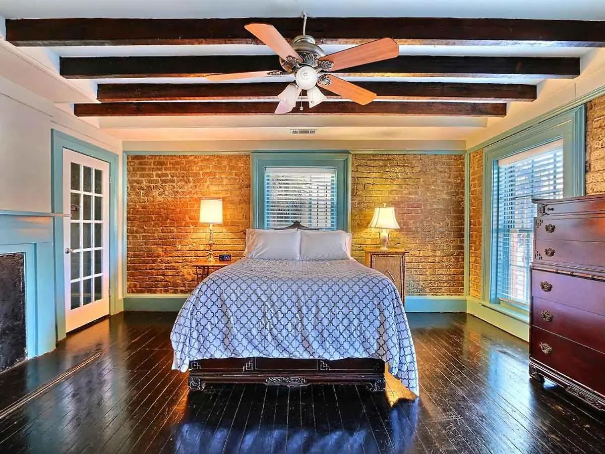 Diplomat House Savannah