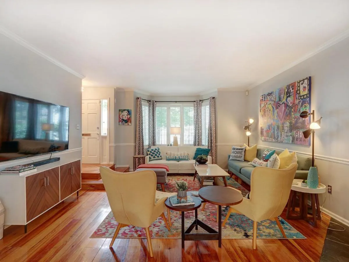 Broughton Deco Holiday home *
