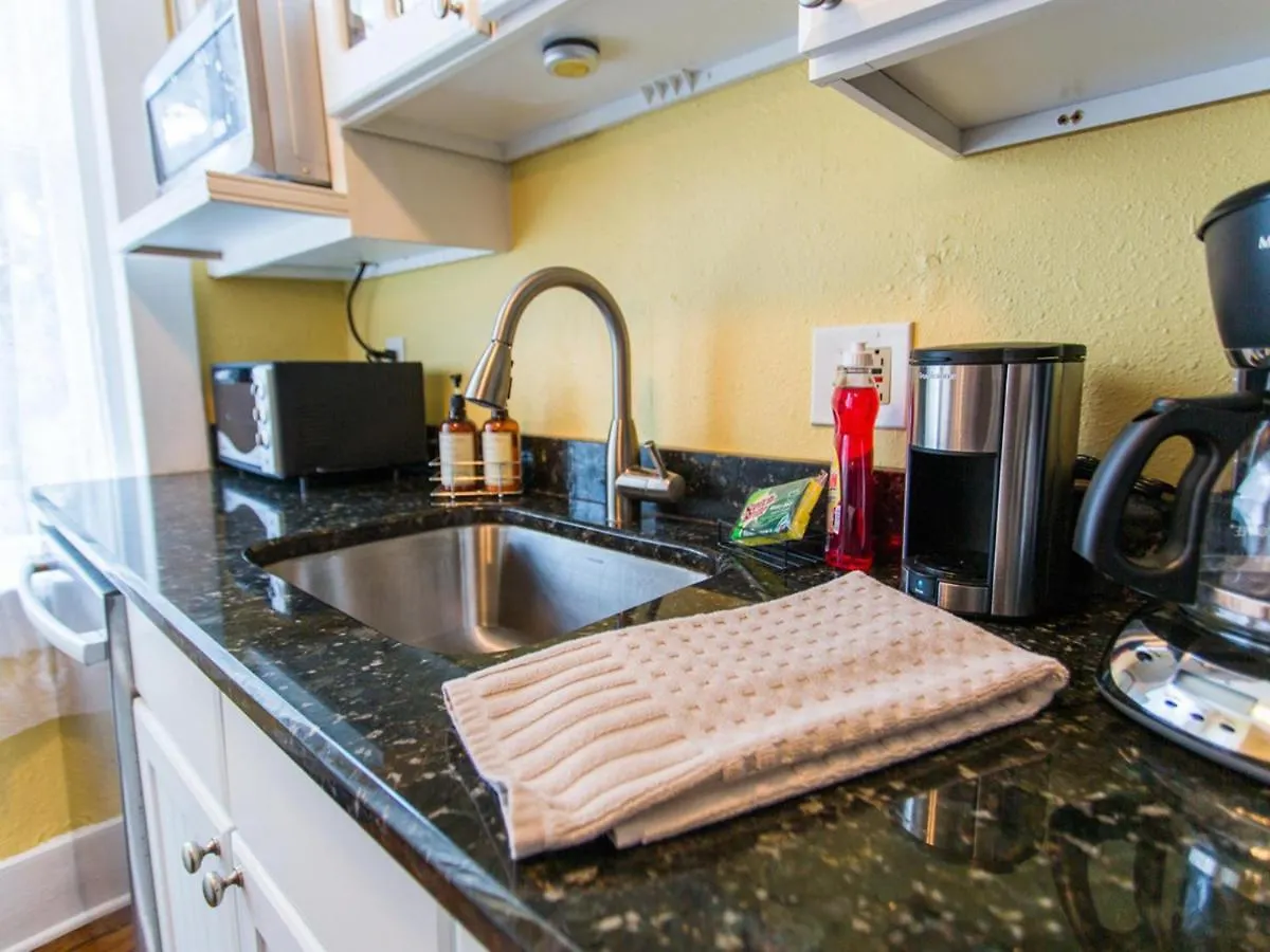Apartment Linda's On Lincoln Savannah