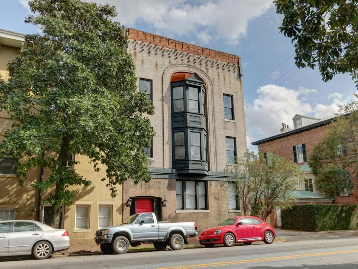 Lafayette Row Unit 2 Apartment *