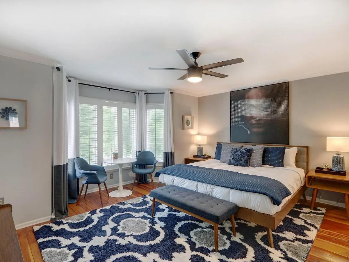 Broughton Deco * Savannah