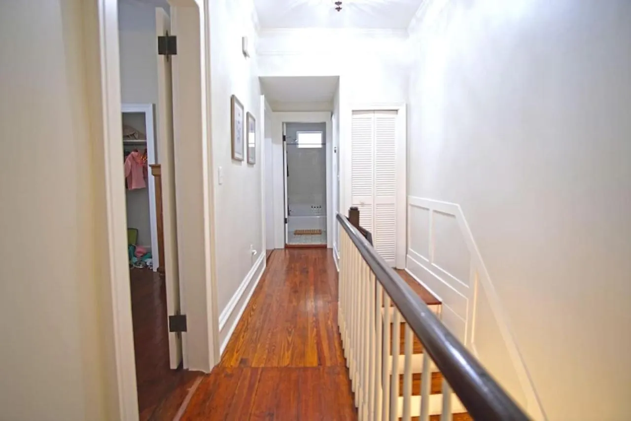 Historic 3 Bedroom On Chatham Square Holiday home Savannah