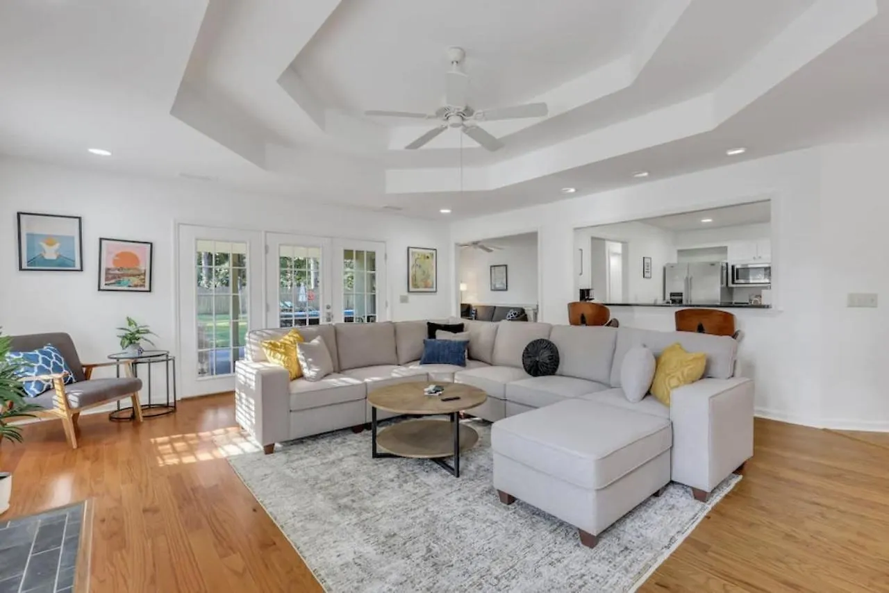 5br Pool, Jacuzzi, Firepit, Sports, Games *