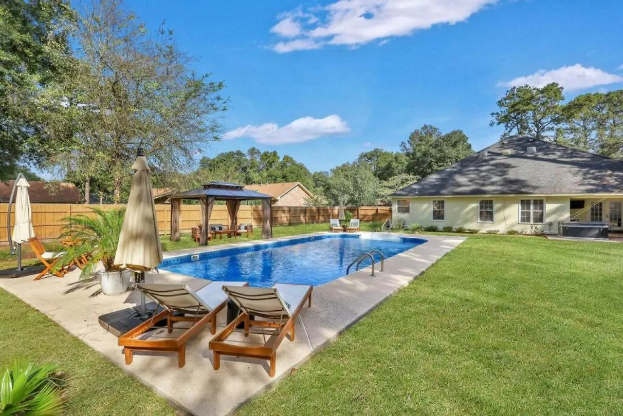 5br Pool, Jacuzzi, Firepit, Sports, Games * Savannah