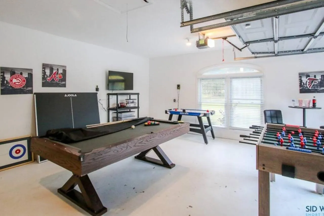 5br Pool, Jacuzzi, Firepit, Sports, Games * Savannah