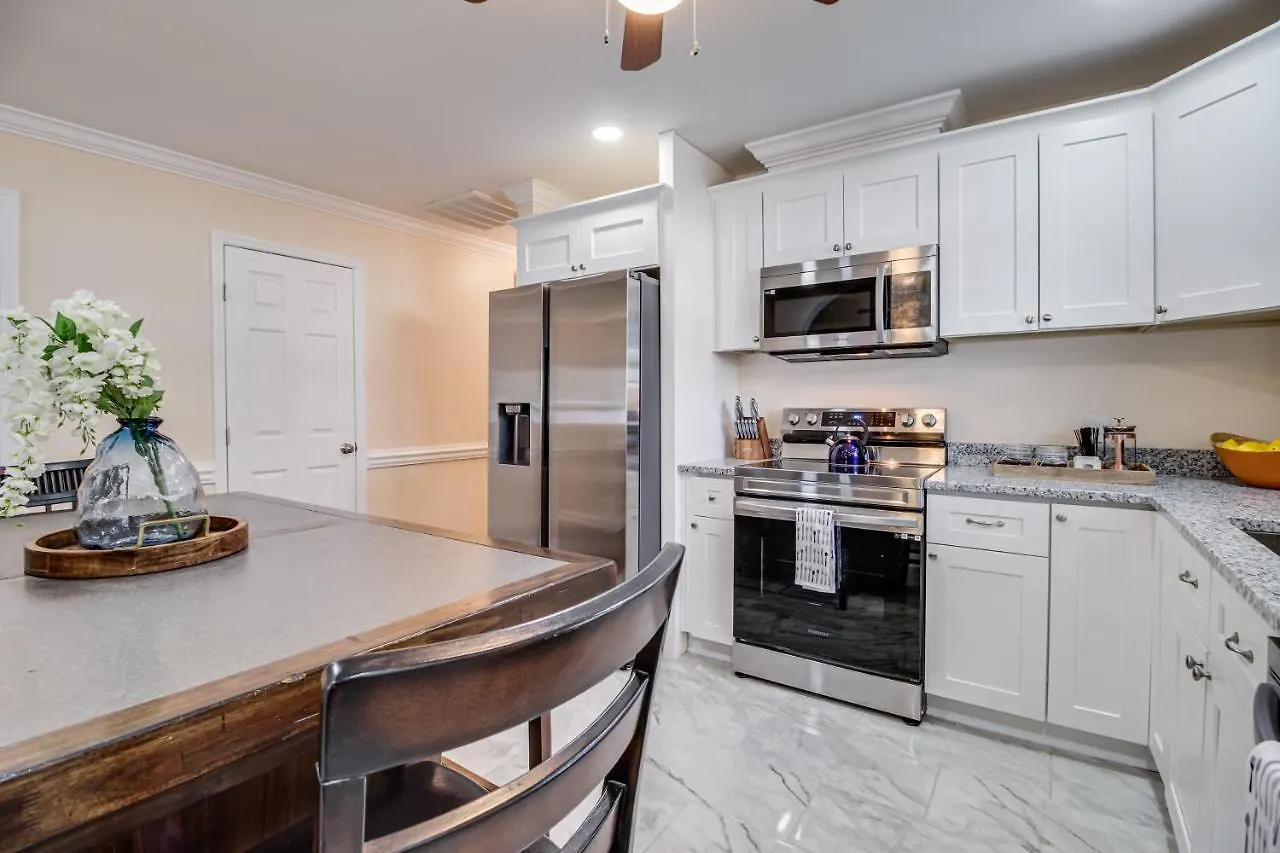 Holiday home Family Near Downtown And Convention Center! Savannah