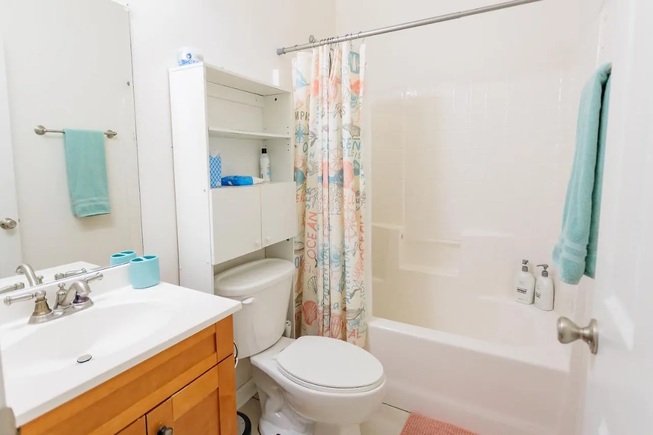 Private 2 Bedroom And 2 Bathroom In 아파트 서배너