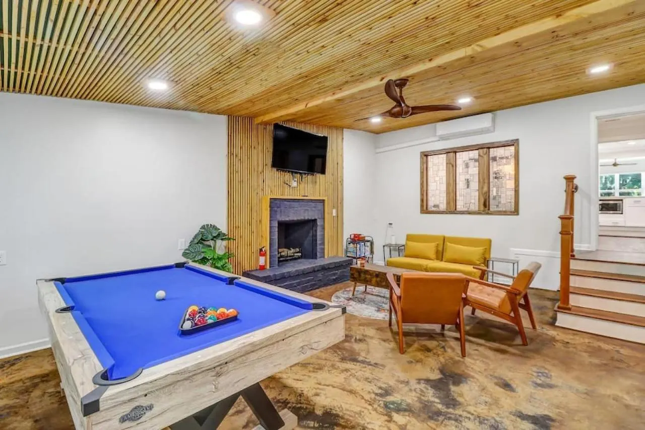 Luxury Retreat Heated Pool And Pet Friendly Vakantiehuis