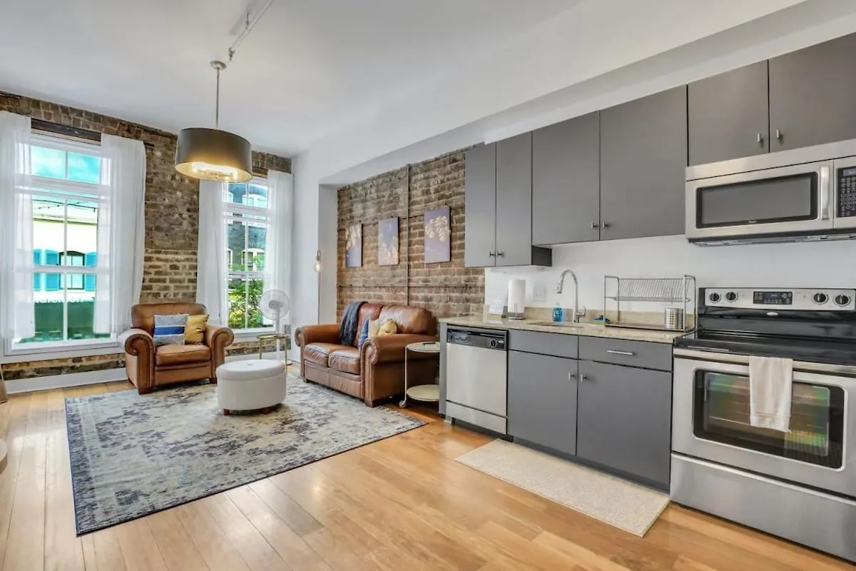 Lush Loft - Near Plant Riverside District Appartamento *