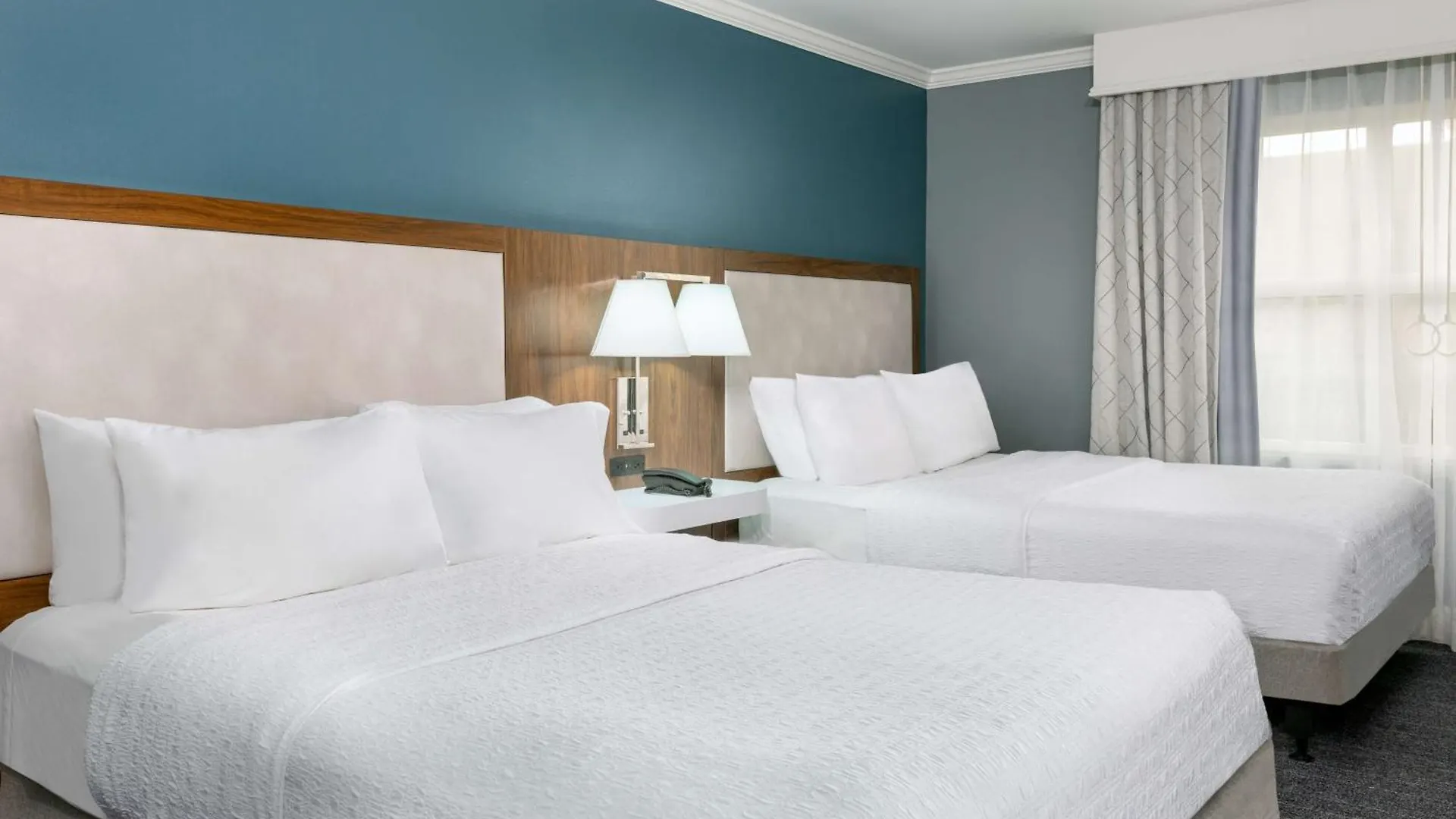 Hampton Historic District Hotel 3*