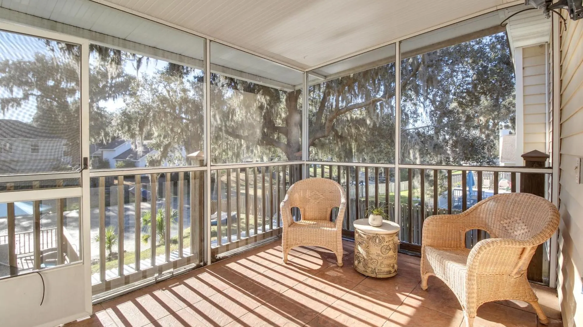 Pet-friendly Gem - 12 Mi To Tybee Island! Savannah
