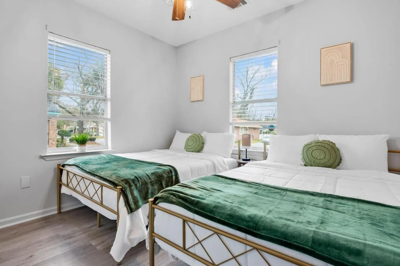 Sav Summer Escape - River St & Dt - Free Parking