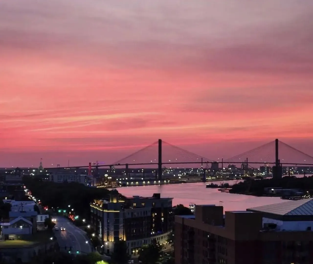 Sav Summer Escape - River St & Dt - Free Parking Feriehus Savannah