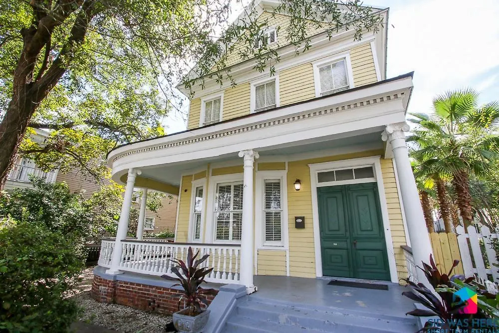 Дом отдыха Victorian Getaway Close To Forsyth Park Pets Саванна