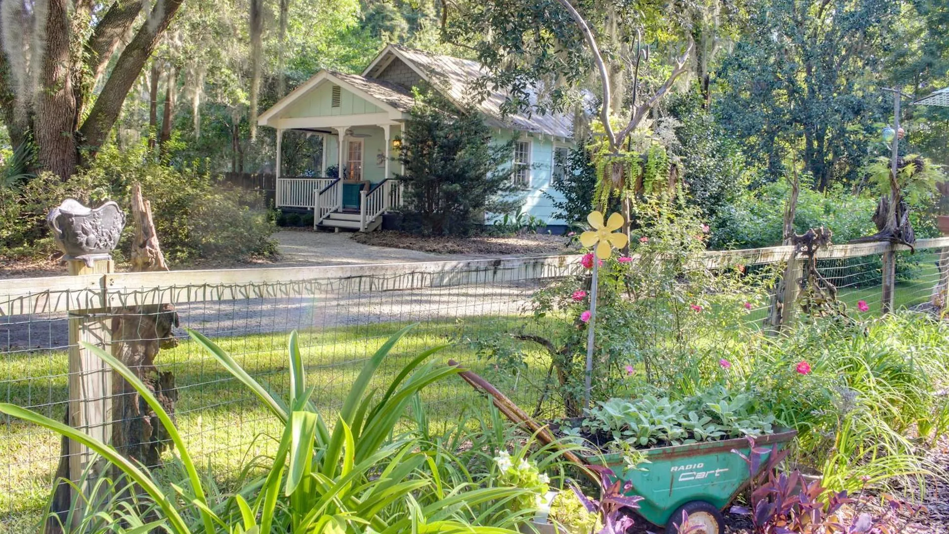 Holiday home - 5 Mi To Wormsloe Historic Site! *