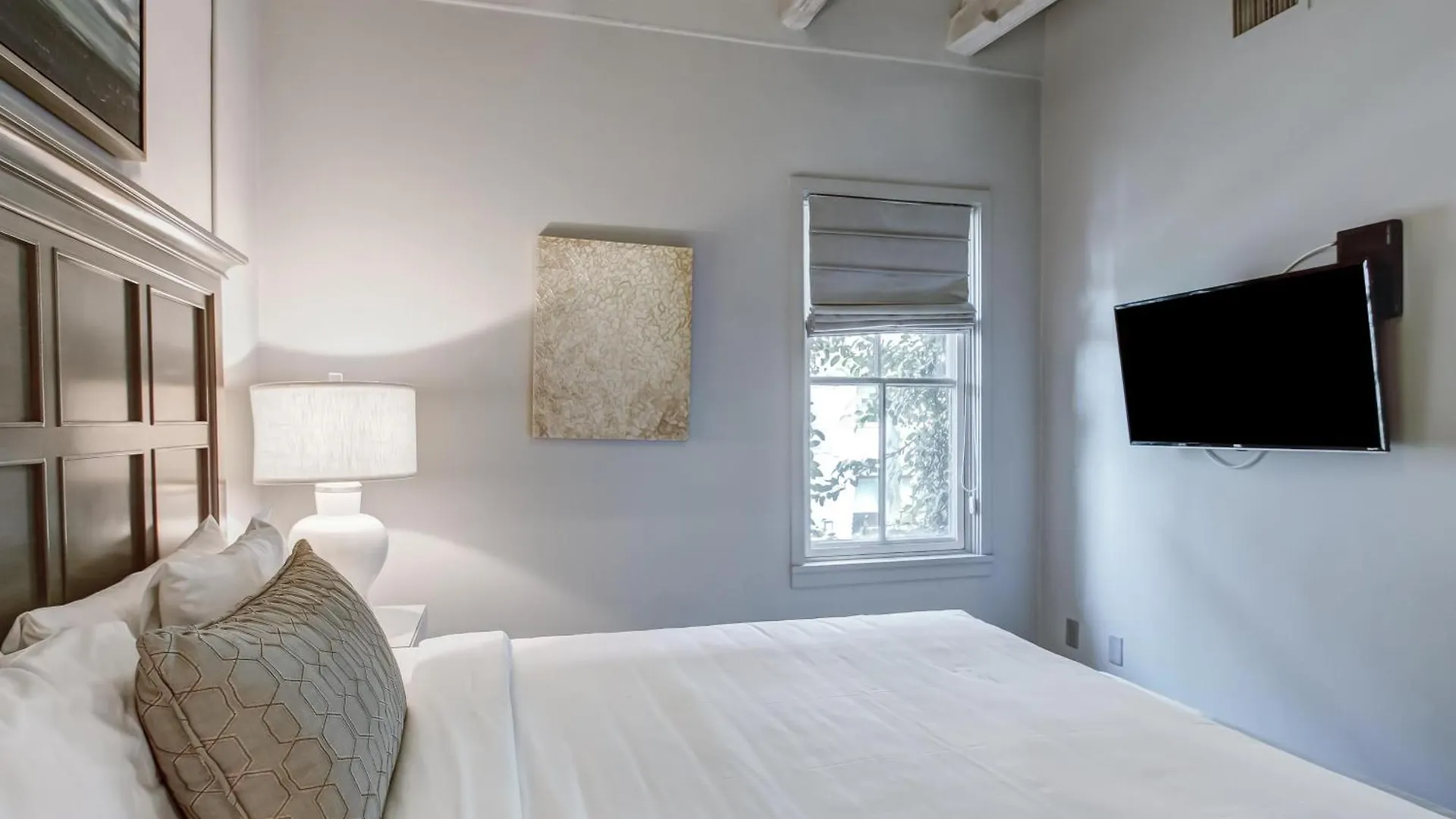 Parker's Collection - 4 Bedroom Appartement
