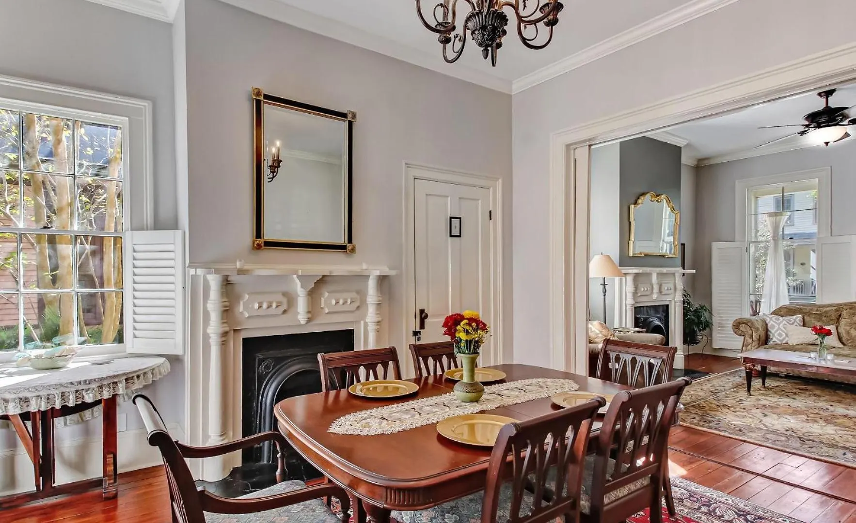 The Parsonage At Forsyth * Savannah