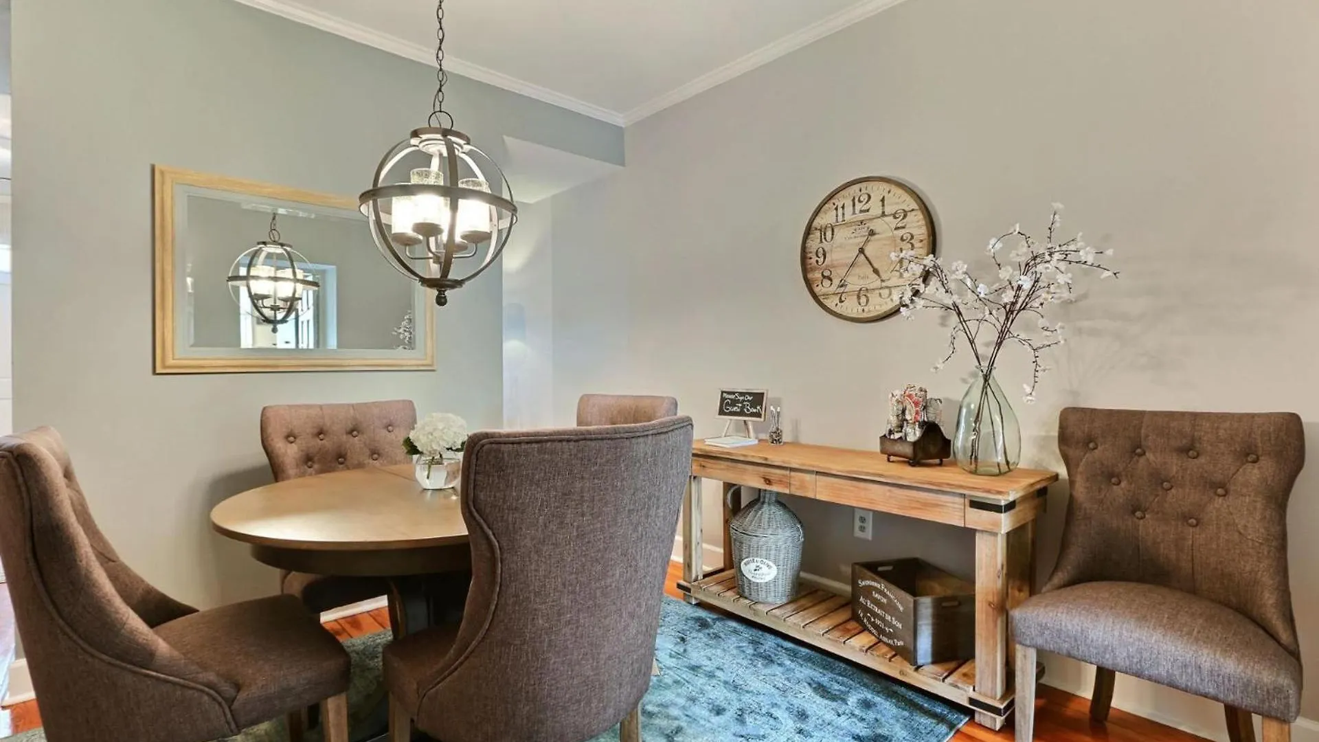 Historic Townhouse On Tattnall Holiday home