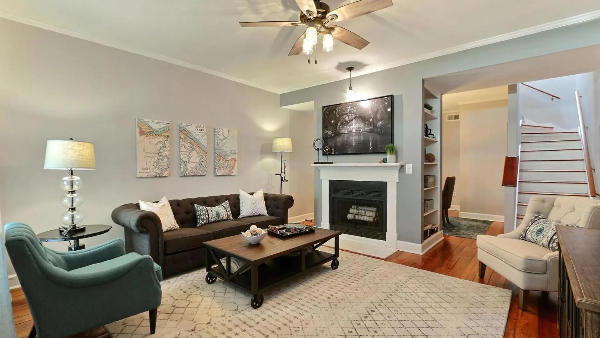 Historic Townhouse On Tattnall Holiday home *