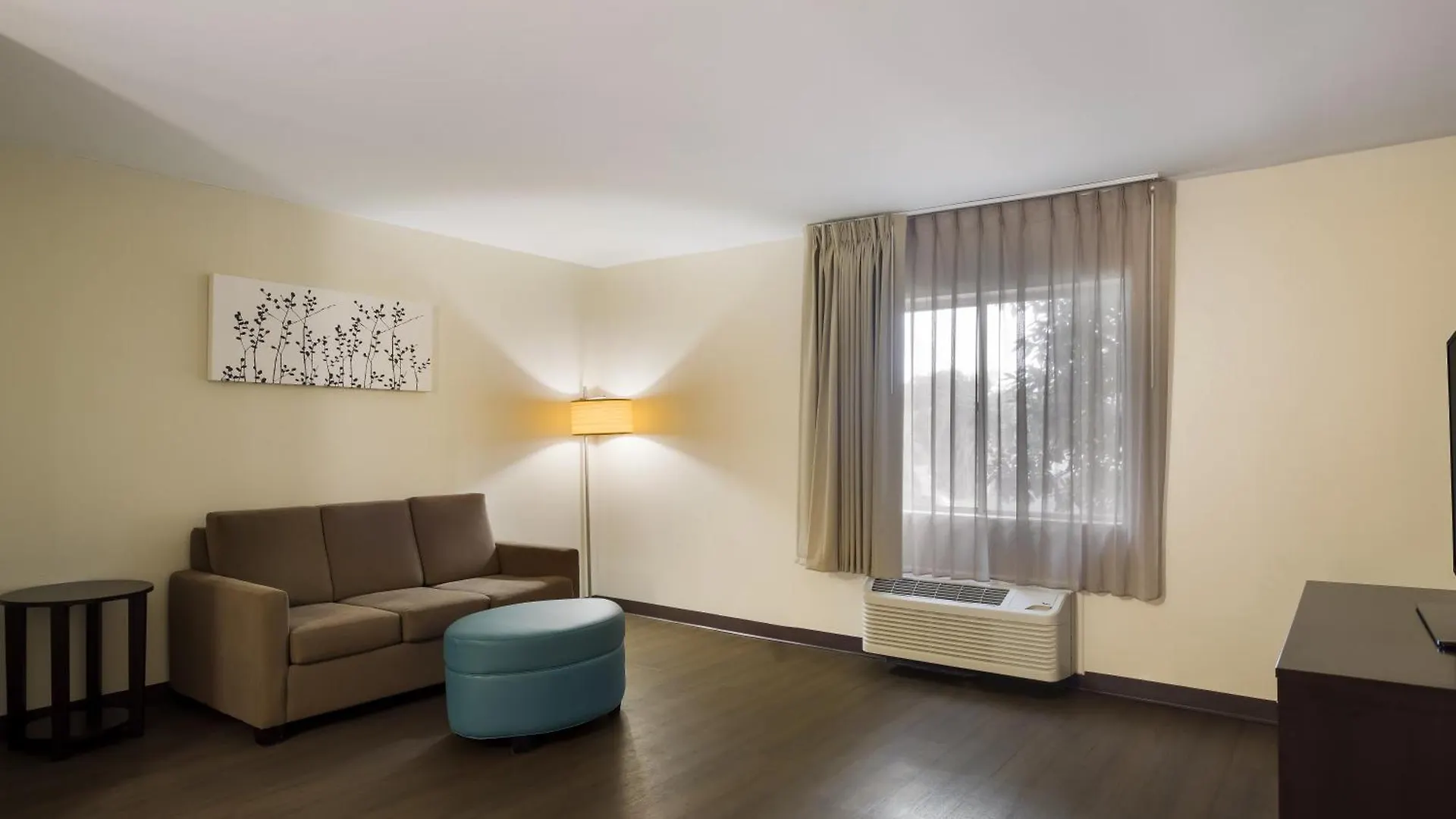 Sleep Midtown Inn Savannah