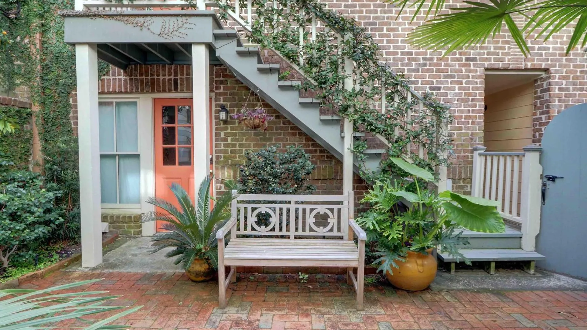 Διαμέρισμα Crawford Carriage House *