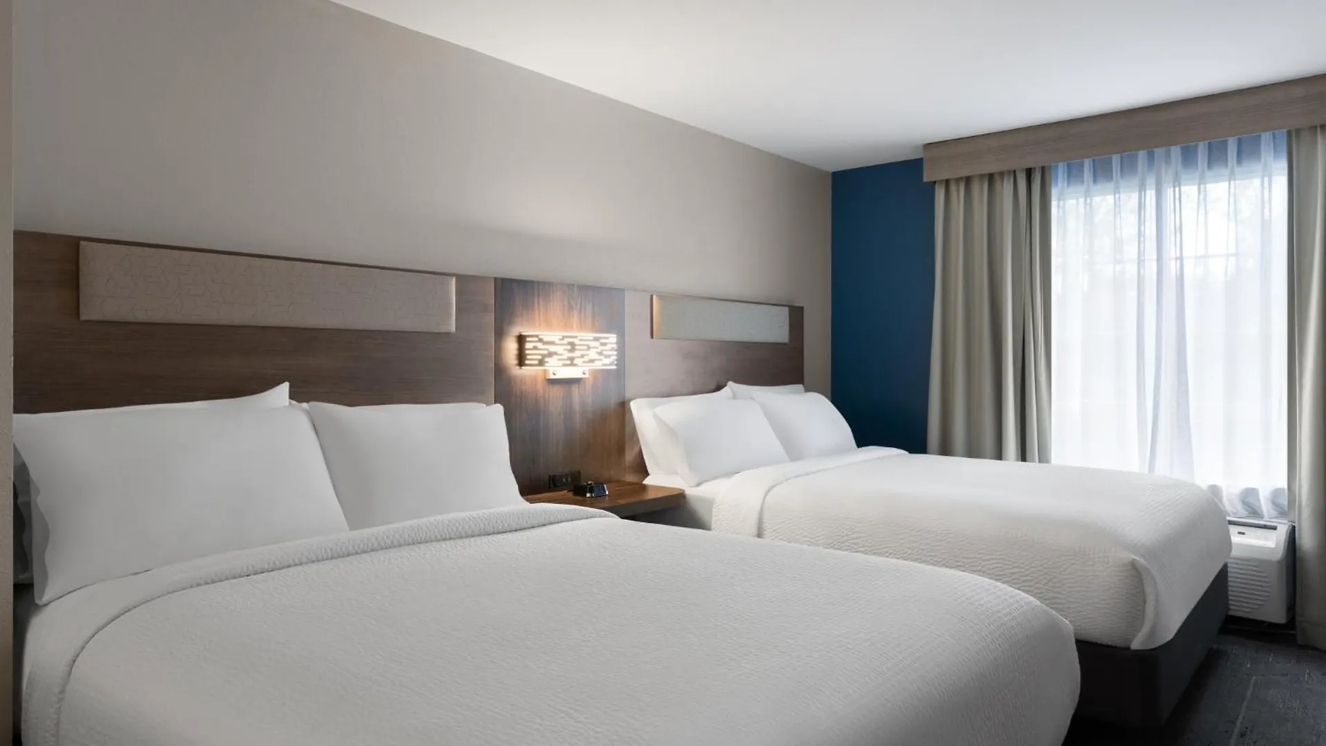 Express Airport By Ihg