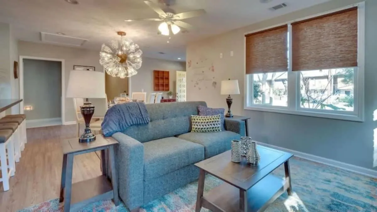 度假居 Two Units With Gazebo-swanky Style *