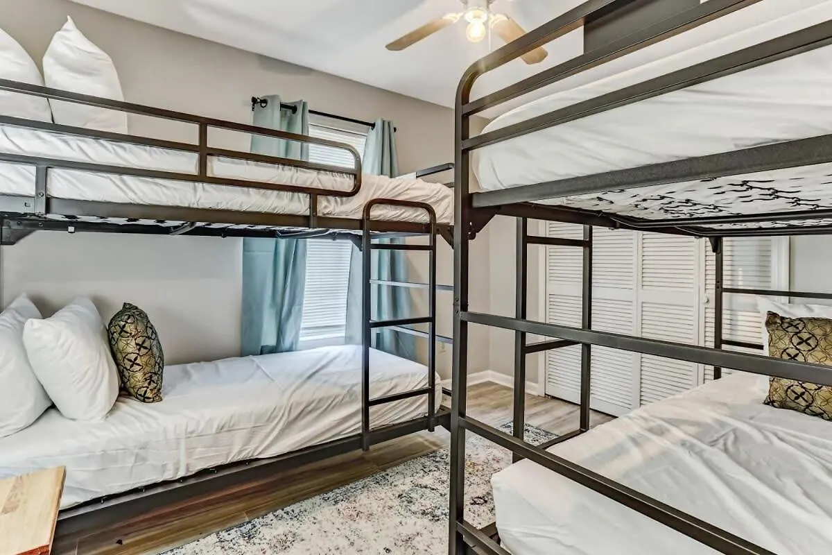 Vakantiehuis The Groovy Getaway On Garfield *