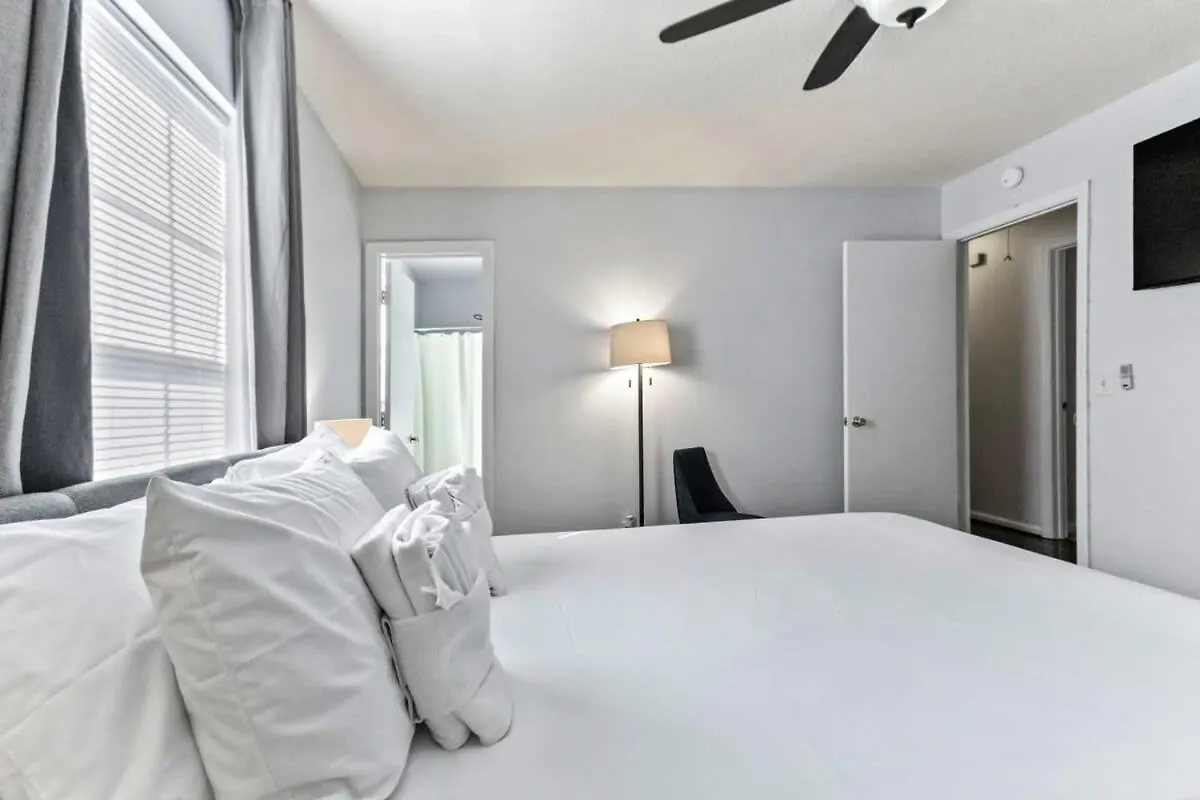 20 Mins To Dwtn & Airport- Sunny Soling Hideaway Nyaraló