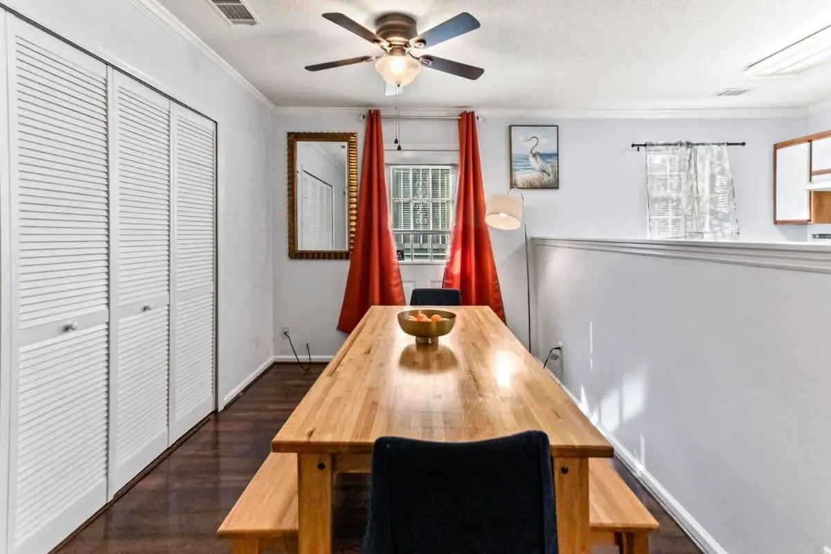 Nyaraló 20 Mins To Dwtn & Airport- Sunny Soling Hideaway Savannah
