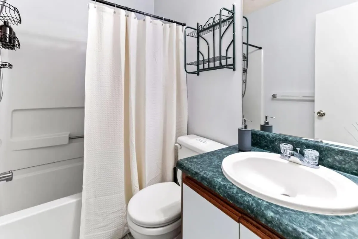 20 Mins To Dwtn & Airport- Sunny Soling Hideaway Nyaraló *